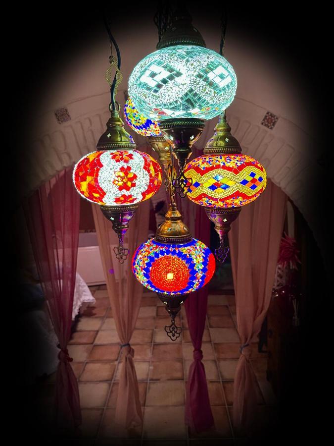 Casas Cueva El Castano Guest House ปัมปาเนย์รา ภายนอก รูปภาพ