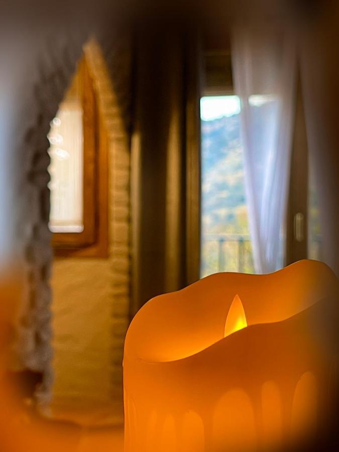 Casas Cueva El Castano Guest House ปัมปาเนย์รา ภายนอก รูปภาพ